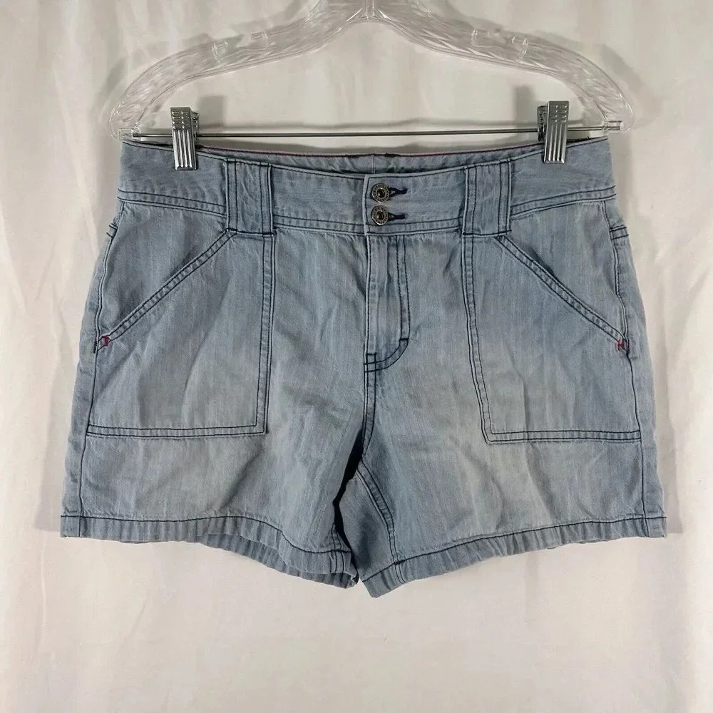 Tommy Hilfiger Shorts Women's 8 Light Wash Blue Lightweight Pockets 100% Cotton